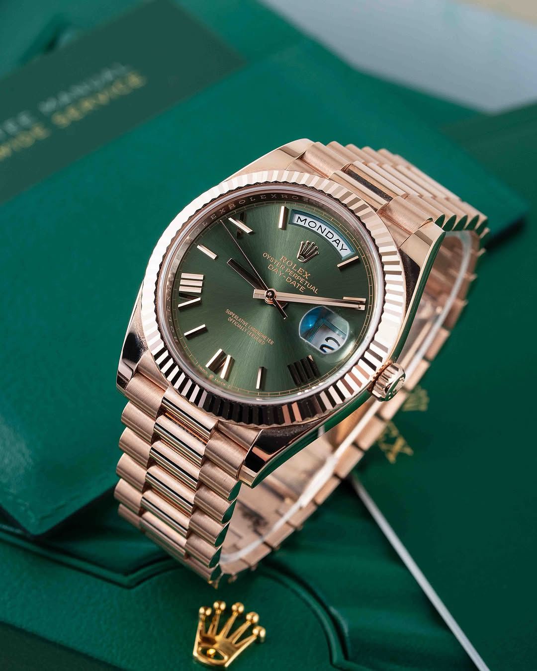 Rolx Day Date Just Roman Rose Gold Green Dial